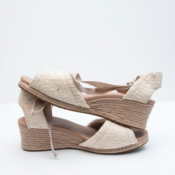 UGG Ivory Espadrille Sandals - Picture 5 of 8